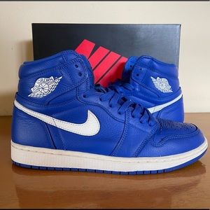 Jordan 1 Retro High 'Hyper Royal' 2018 - Size 9.5 EXCELLENT CONDITION WITH BOX
